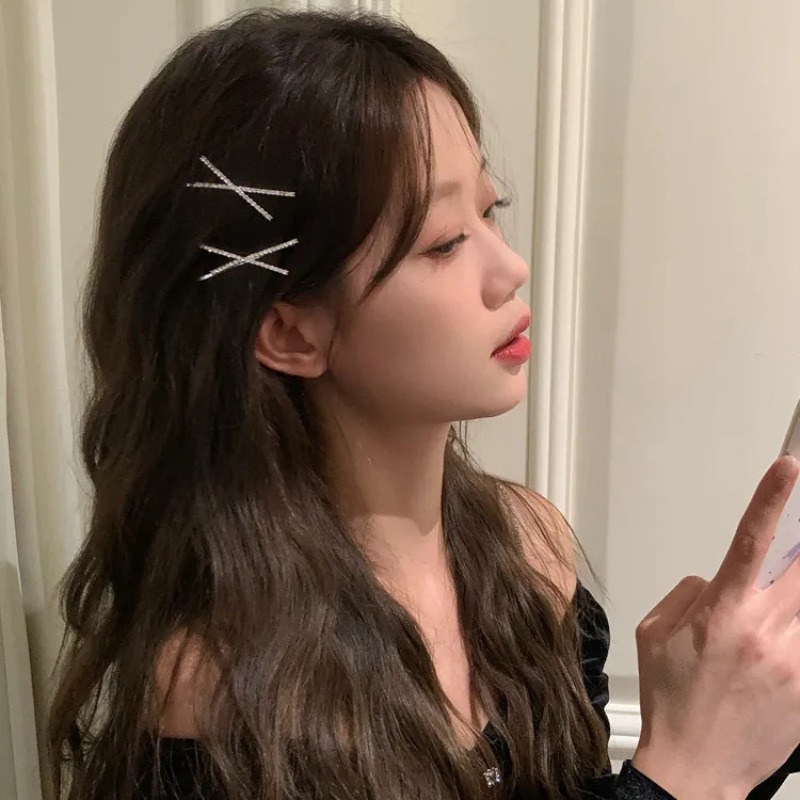 Candle X - X-shape Hair Clips Shin Rhinestone Side
